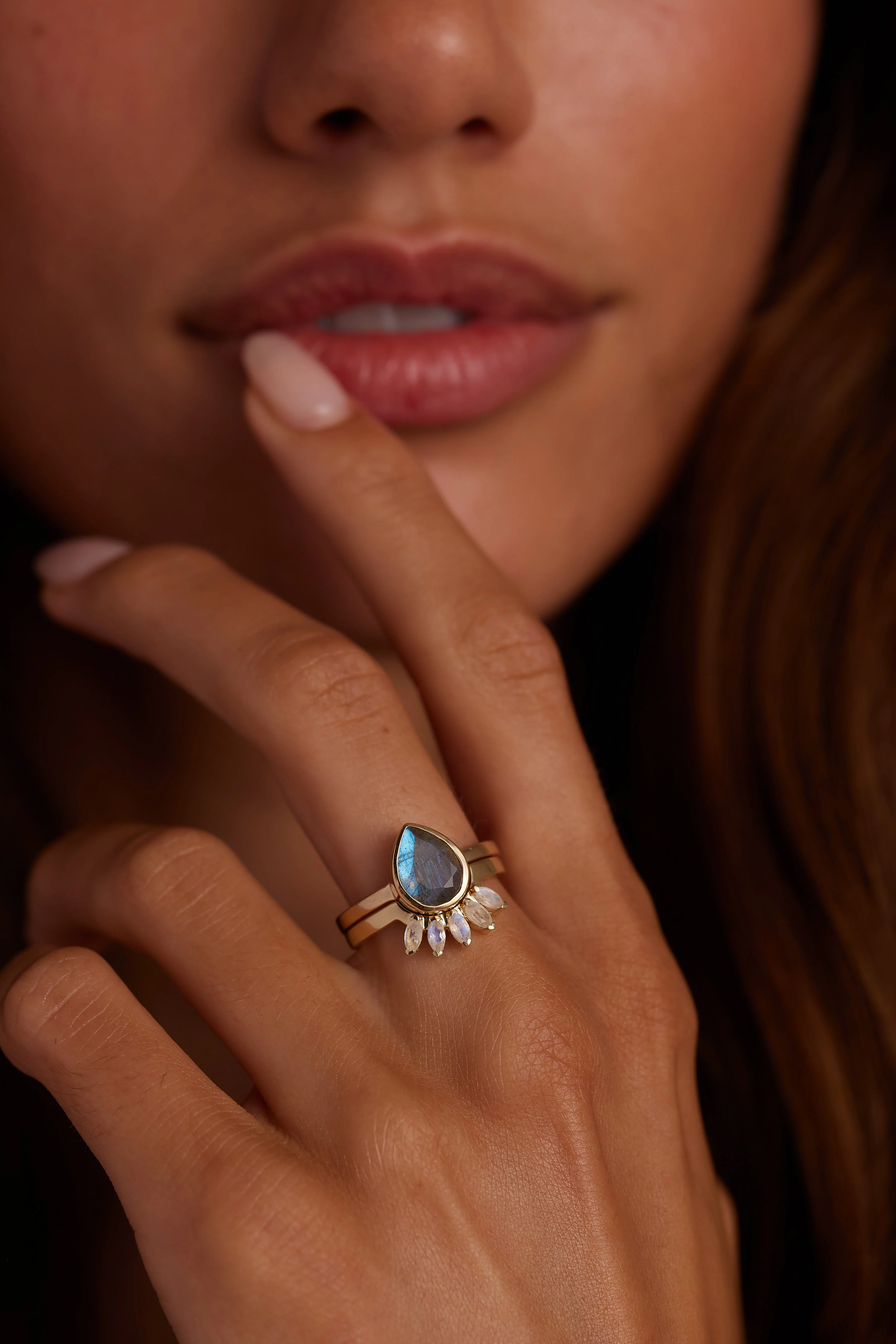 Starburst Halo Yellow Gold Band - Image 4