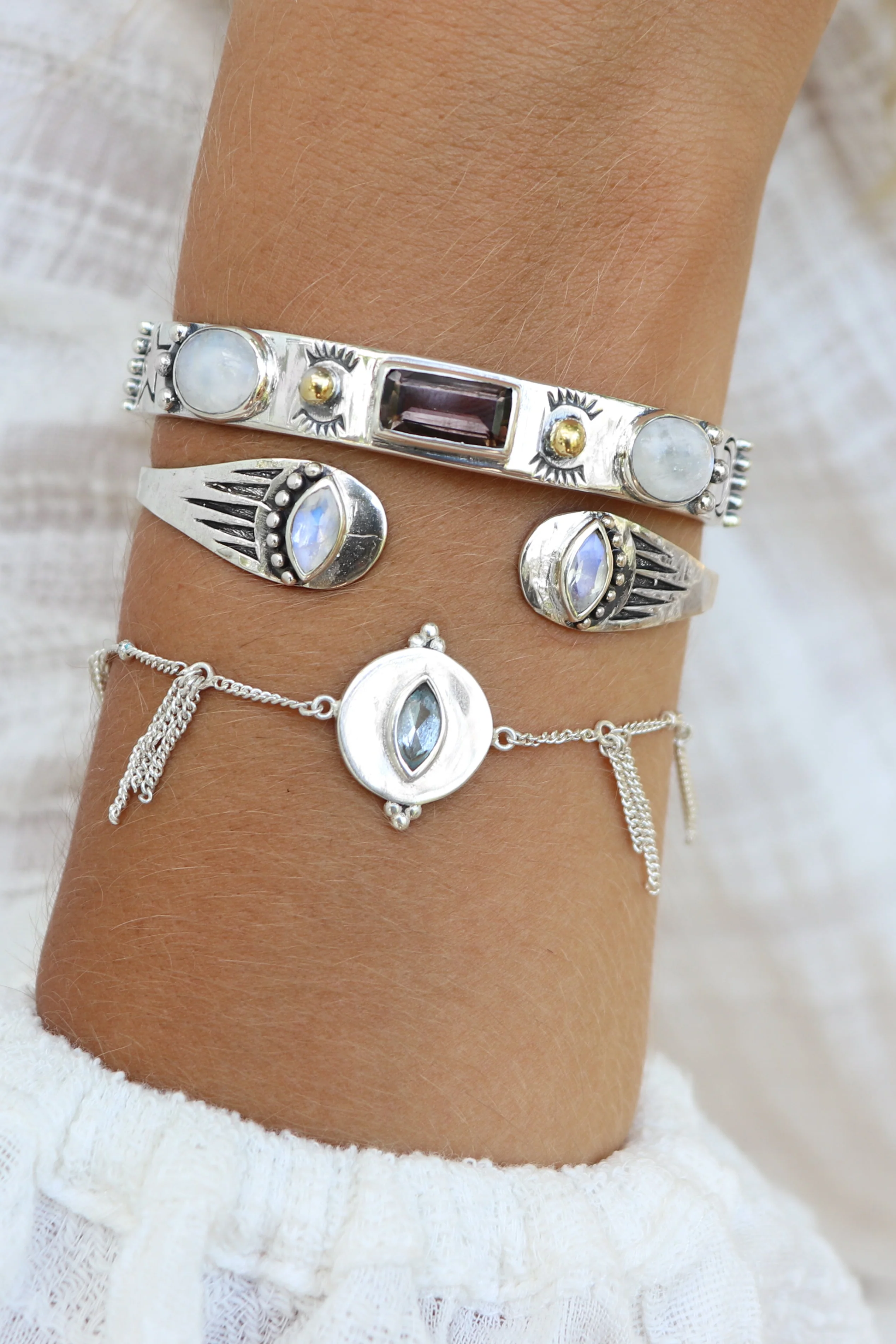 The Eye Silver Cuff - Image 3